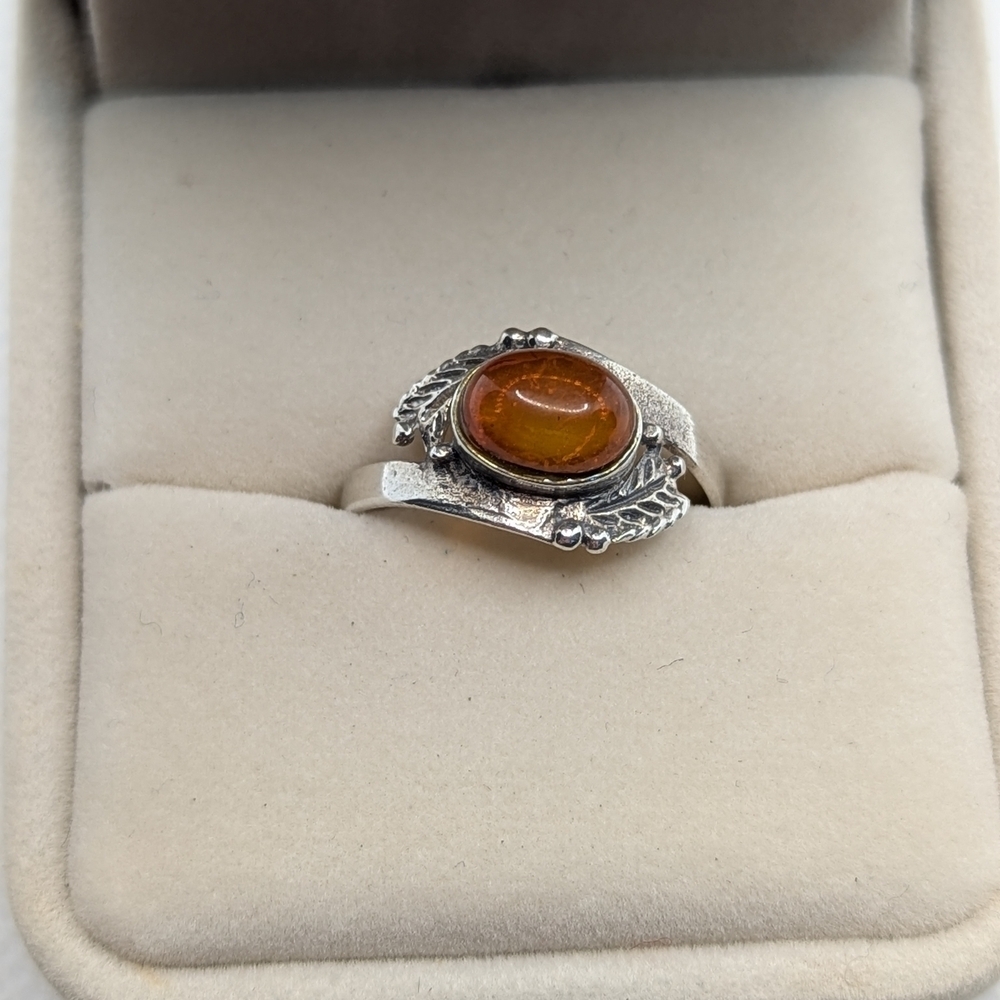 925 Silver and Amber Ring